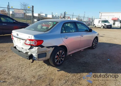 2012 Toyota Corolla Le z USA, uszkodzony, nr VIN 5YFBU4EE3CP046487